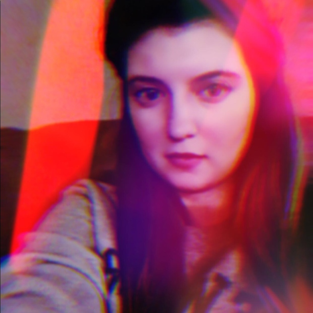 Meet your Posher, Erika